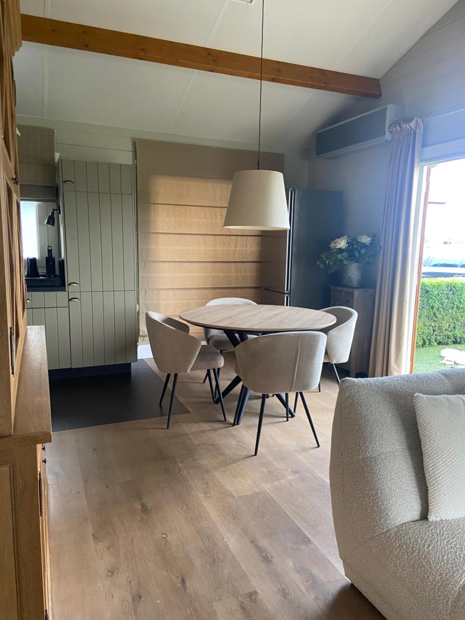 Chalet Eau Vive Maaseik Exterior foto